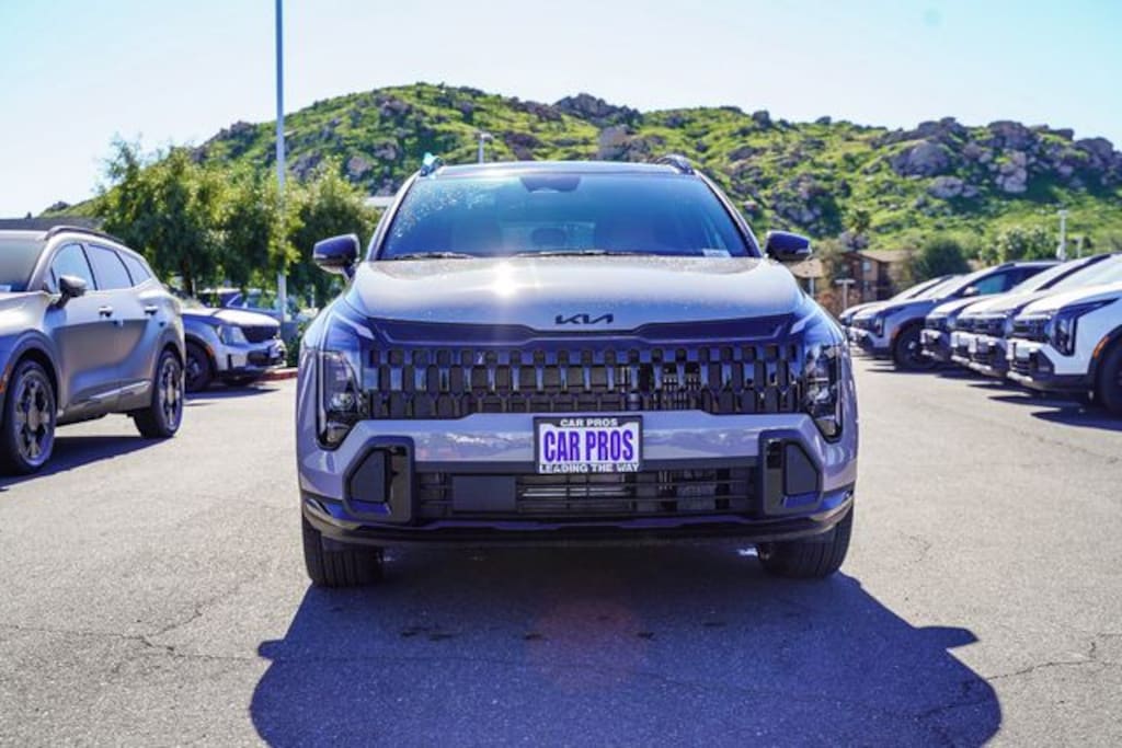 New 2026 Kia Sportage Hybrid X-Line SUV