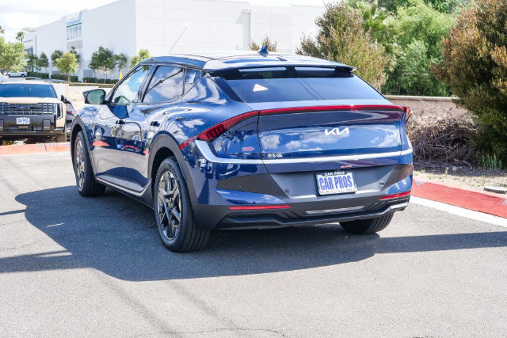 New 2026 Kia EV6 Light Long Range SUV