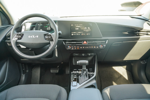 2026 Kia Niro LX - Photo 13