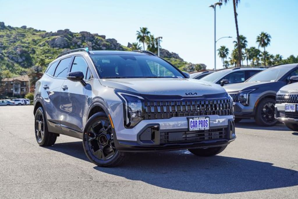 New 2026 Kia Sportage Hybrid X-Line SUV