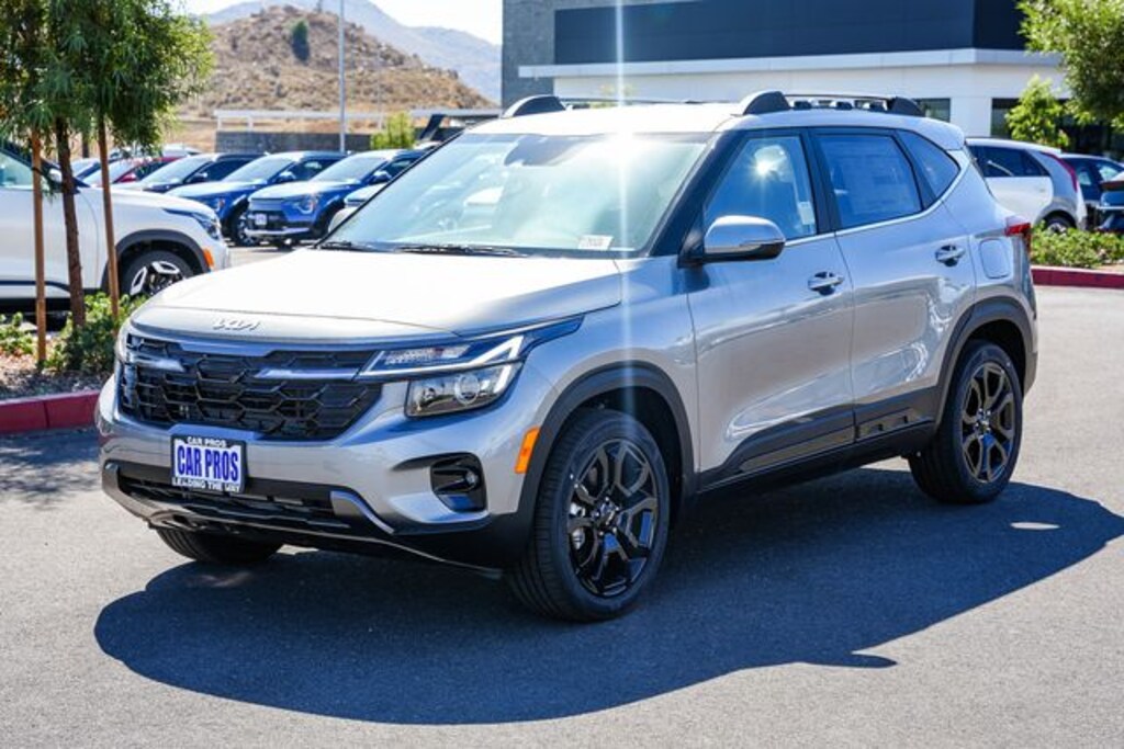 Used 2025 Kia Seltos X-Line SUV