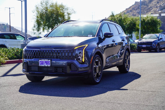 New 2026 Kia Sportage Plug-In Hybrid X-Line SUV