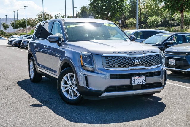 Used 2021 Kia Telluride LX with VIN 5XYP24HC2MG102253 for sale in Moreno Valley, CA