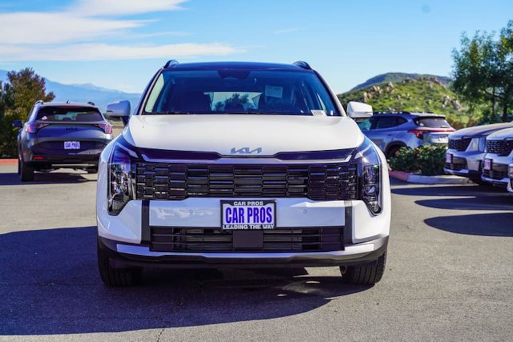 New 2026 Kia Sportage EX SUV