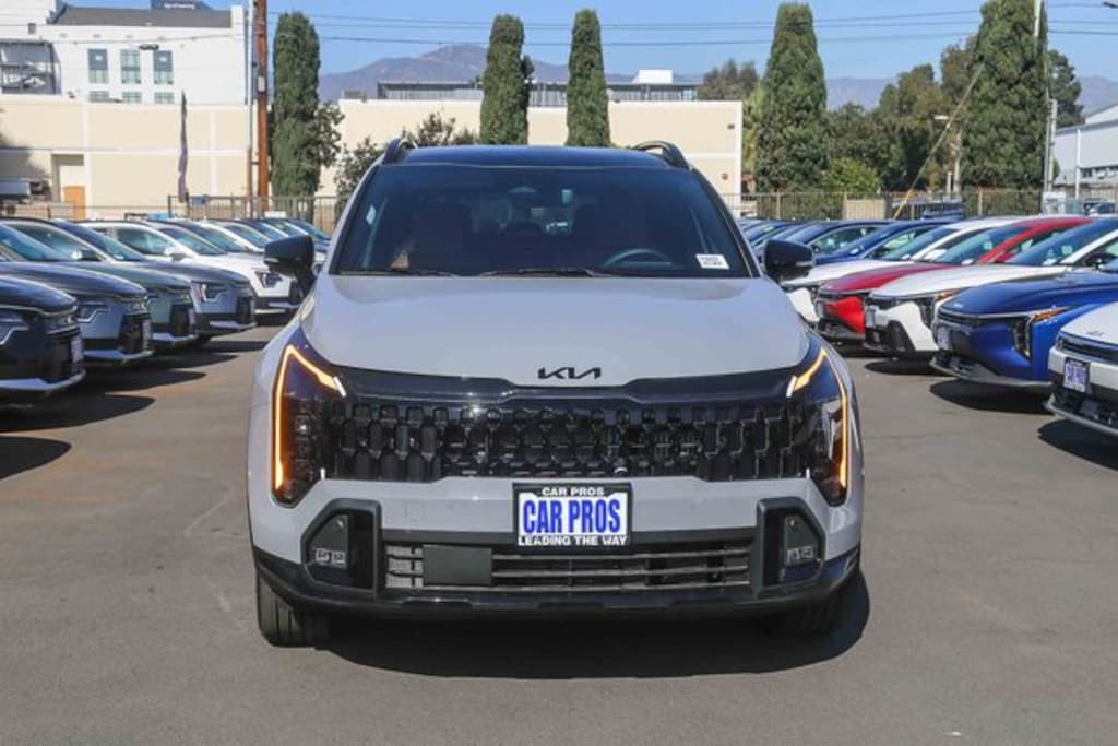 New 2026 Kia Sportage Plug-In Hybrid X-Line Prestige SUV