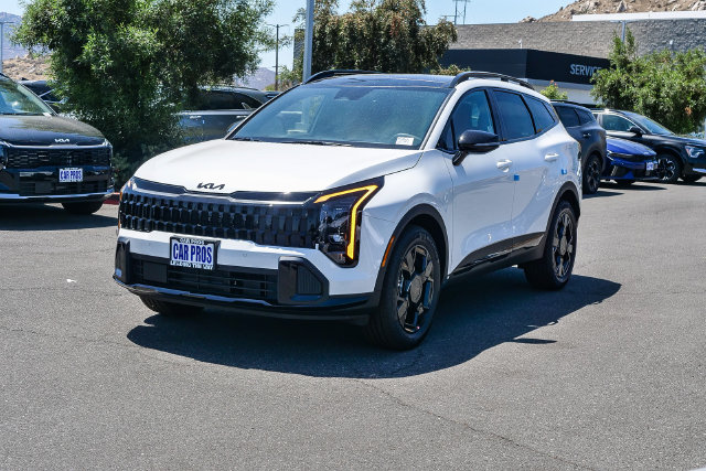 New 2026 Kia Sportage Plug-In Hybrid X-Line SUV