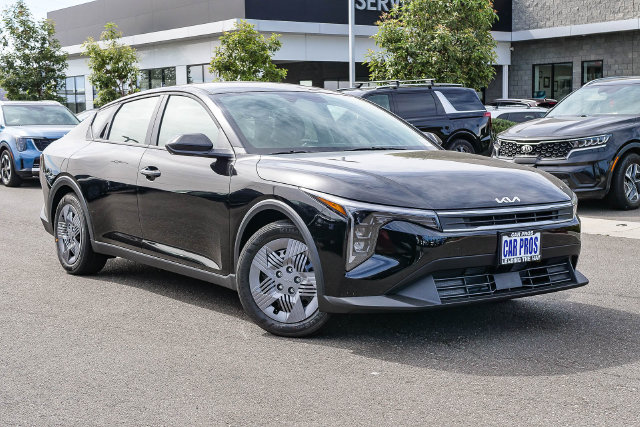 2026 Kia K4 LX