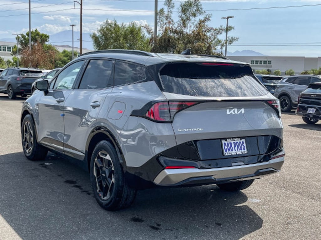 New 2026 Kia Sportage SX SUV