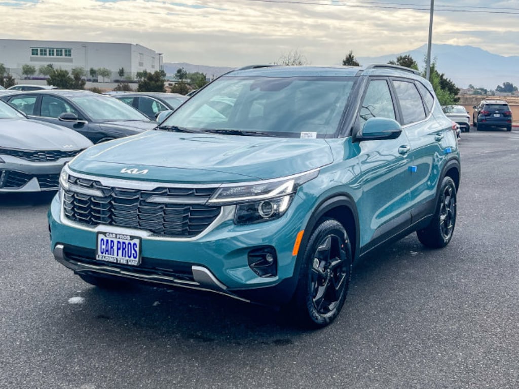 New 2026 Kia Seltos EX SUV