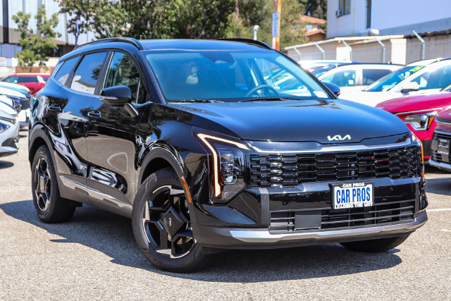 New 2027 Kia Sportage Hybrid EX SUV