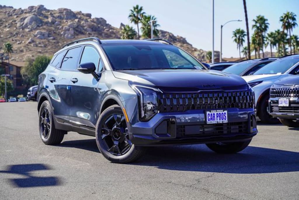 New 2026 Kia Sportage Plug-In Hybrid X-Line SUV
