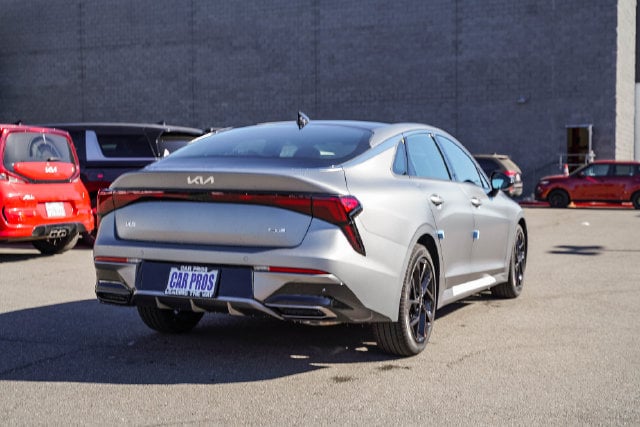 2026 Kia K5 GT-Line - Photo 6