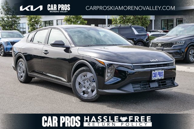 2026 Kia K4 LX