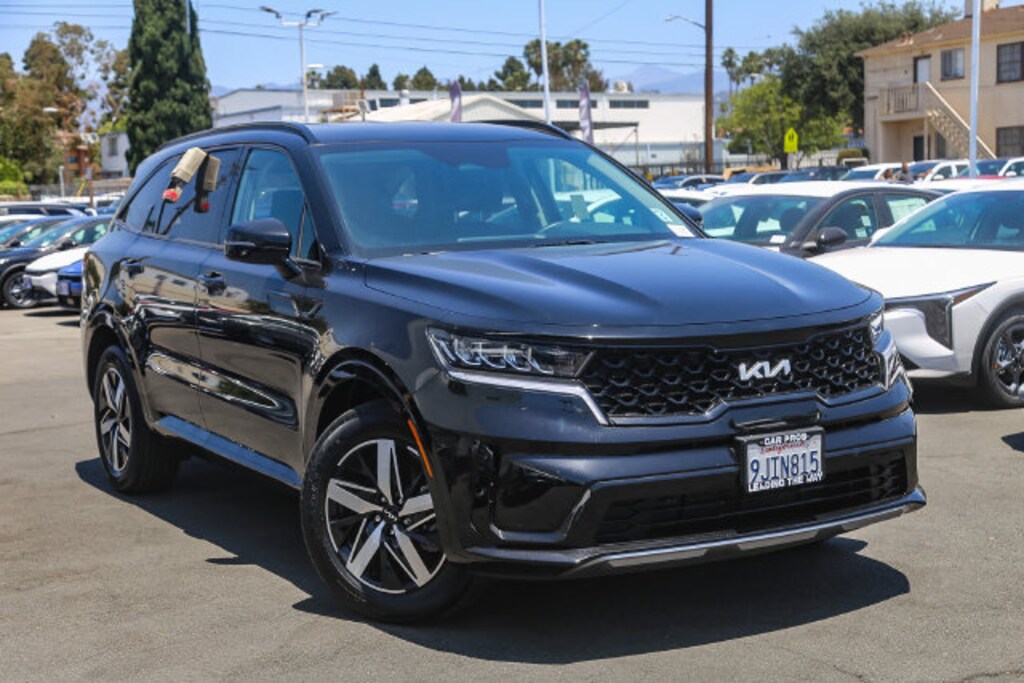 Used 2023 Kia Sorento S SUV