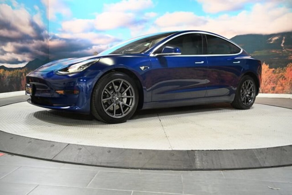 Used 2018 Tesla Model 3 Long Range Battery Sedan