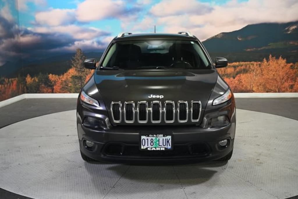 Used 2015 Jeep Cherokee Latitude SUV