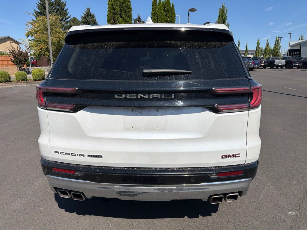 Used 2024 GMC Acadia Denali SUV
