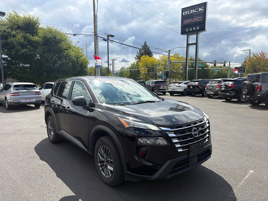 Used 2024 Nissan Rogue S SUV