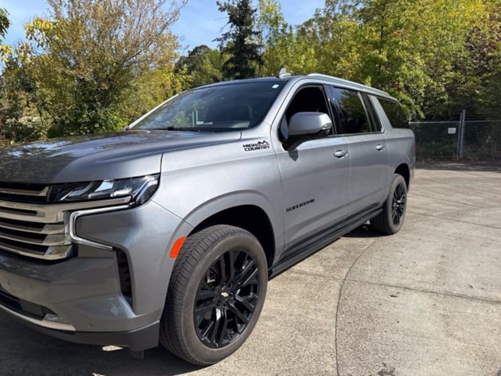 Used 2022 Chevrolet Suburban High Country SUV