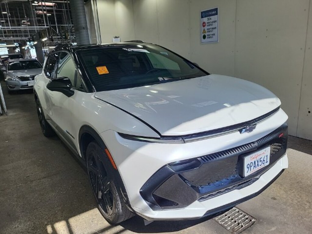 Used 2024 Chevrolet Equinox EV RS SUV