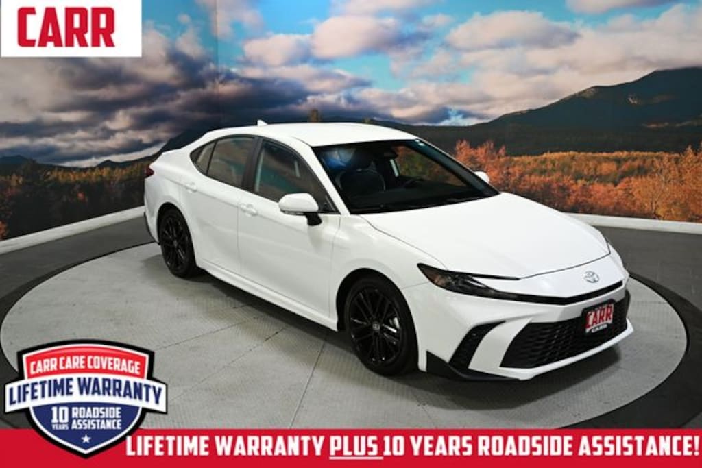 Used 2025 Toyota Camry SE Sedan