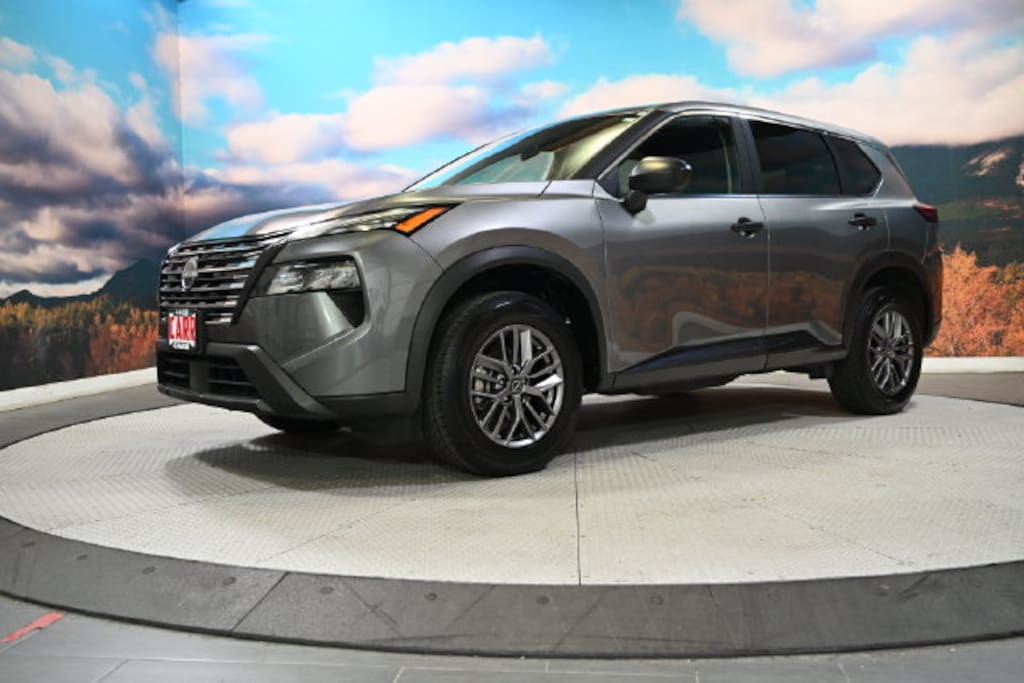 Used 2024 Nissan Rogue S SUV