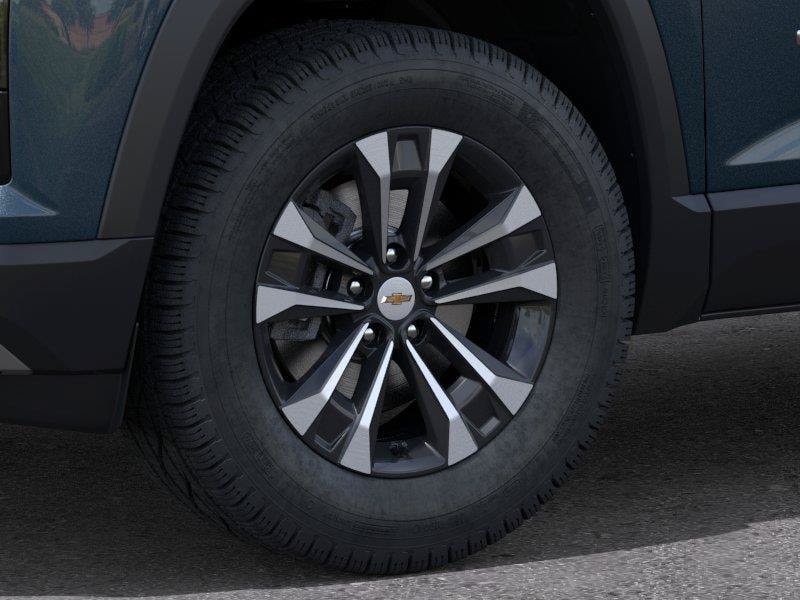 2027 Chevrolet Equinox LT - Photo 8