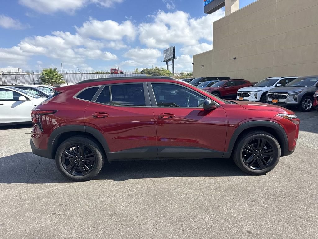 Used 2024 Chevrolet Trax Activ SUV