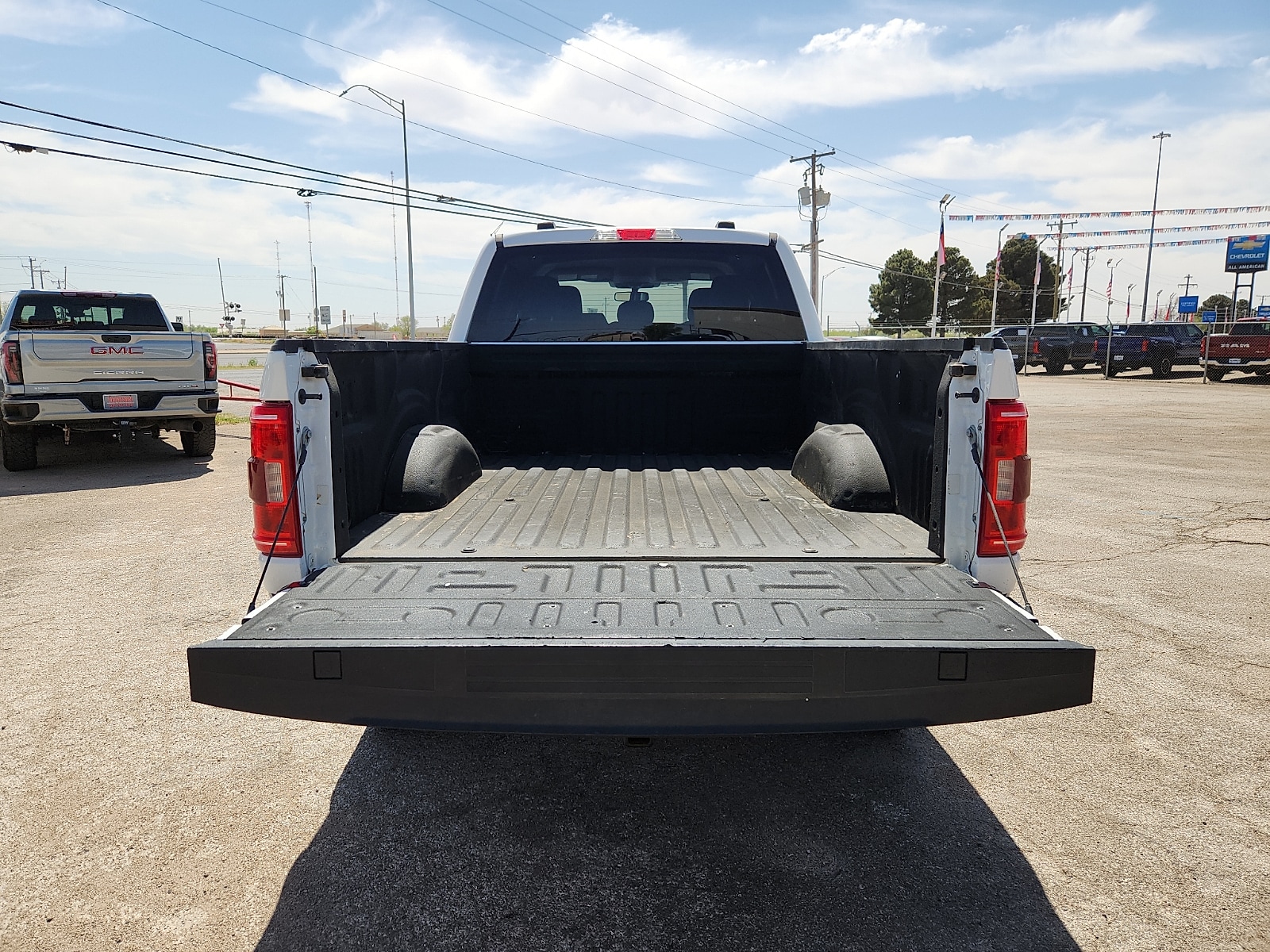 2022 Ford F-150 XLT - Photo 11