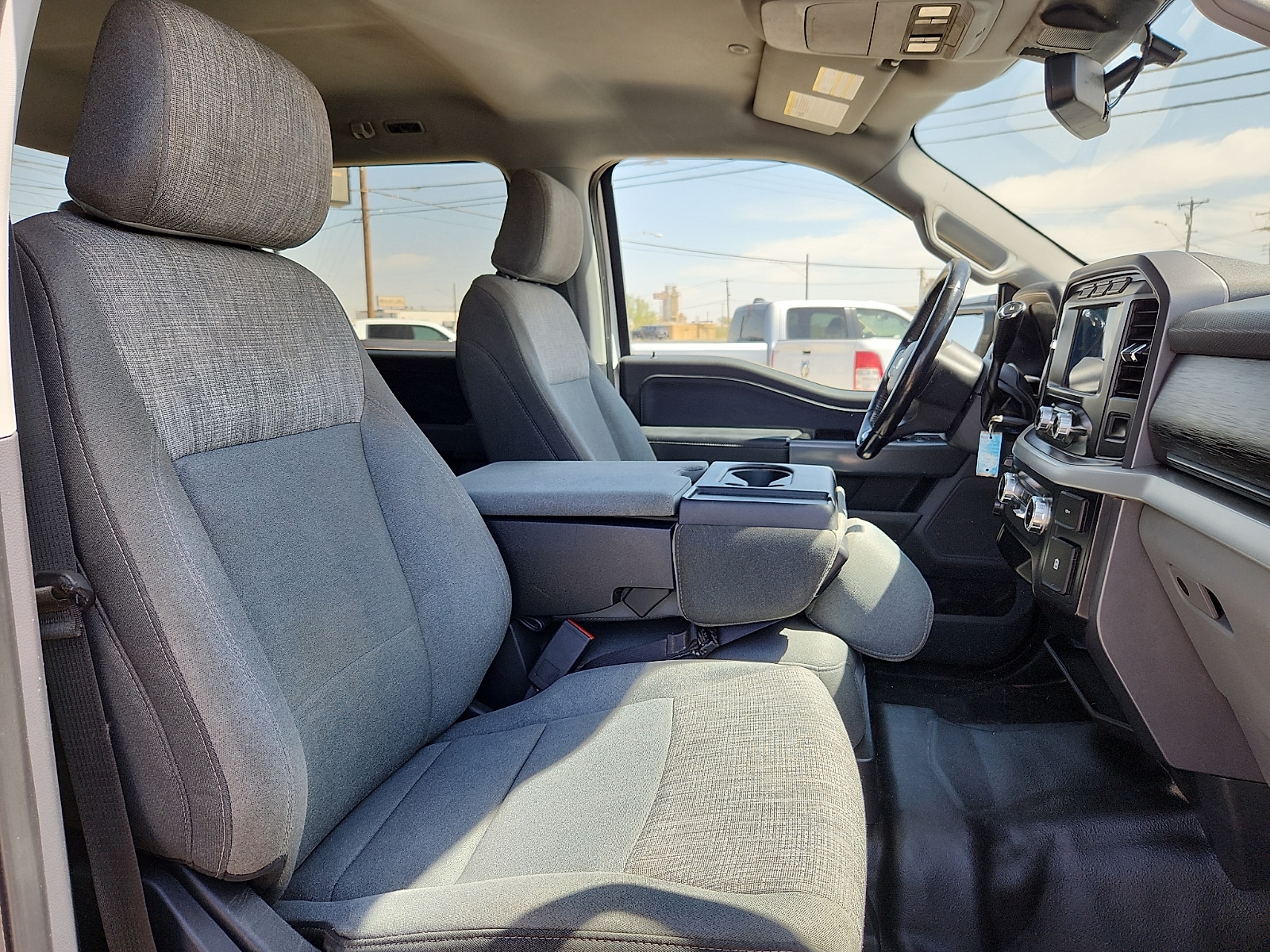 2022 Ford F-150 XLT - Photo 19