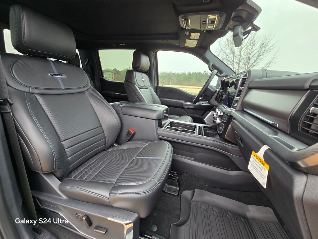 2026 Ford F-250 Super Duty Platinum - Photo 22