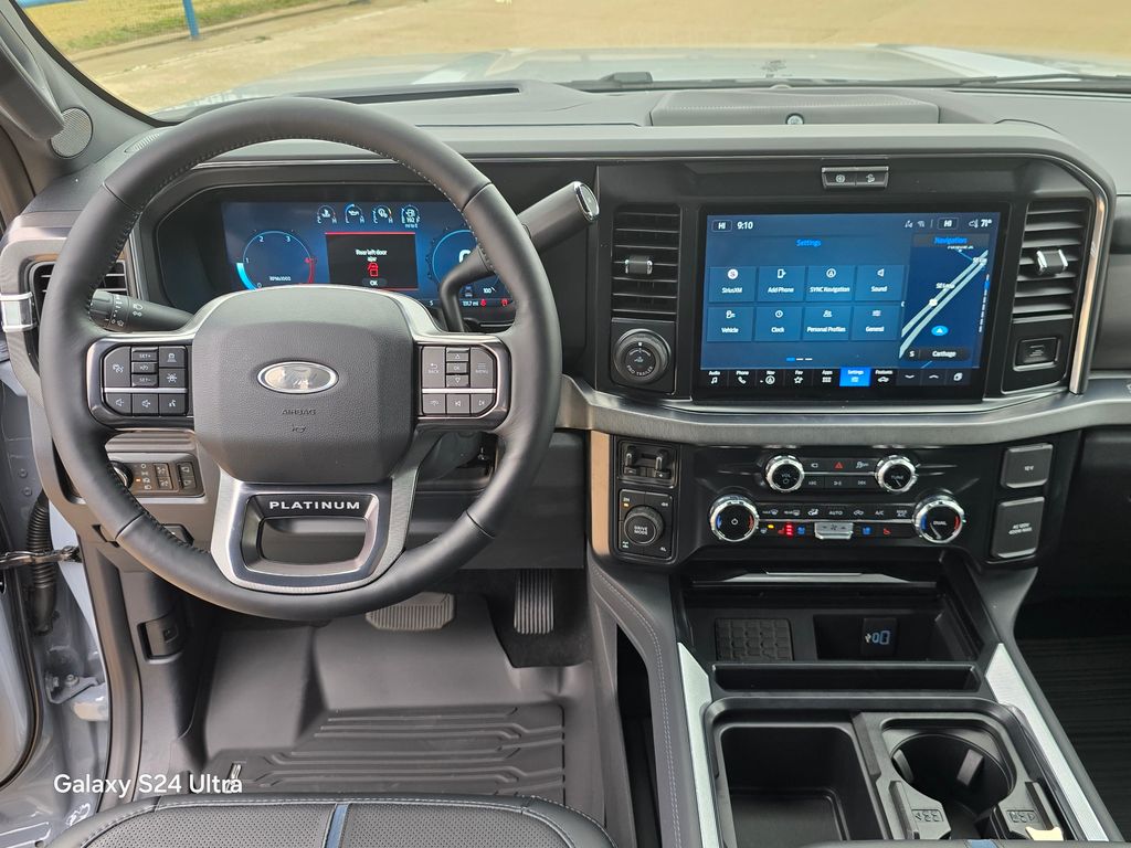 2026 Ford F-250 Super Duty Platinum - Photo 32