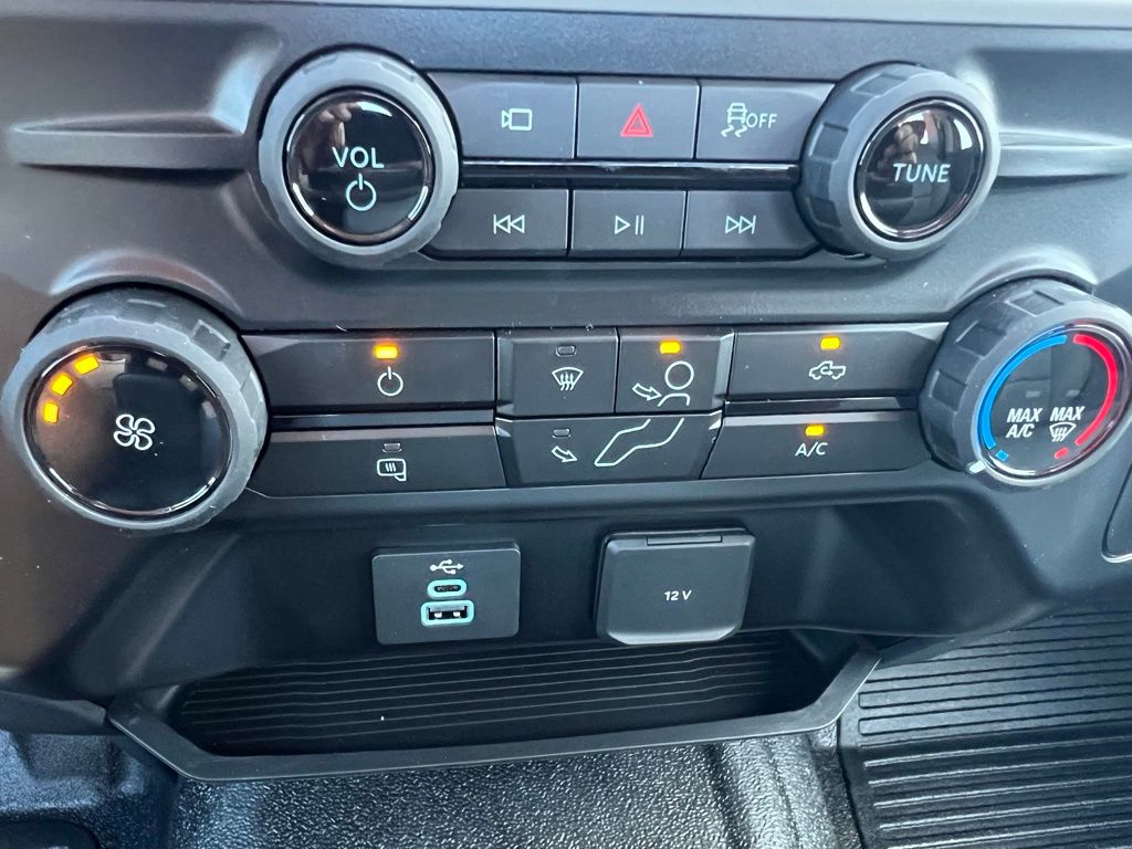 2026 Ford F-350 Super Duty XL - Photo 30