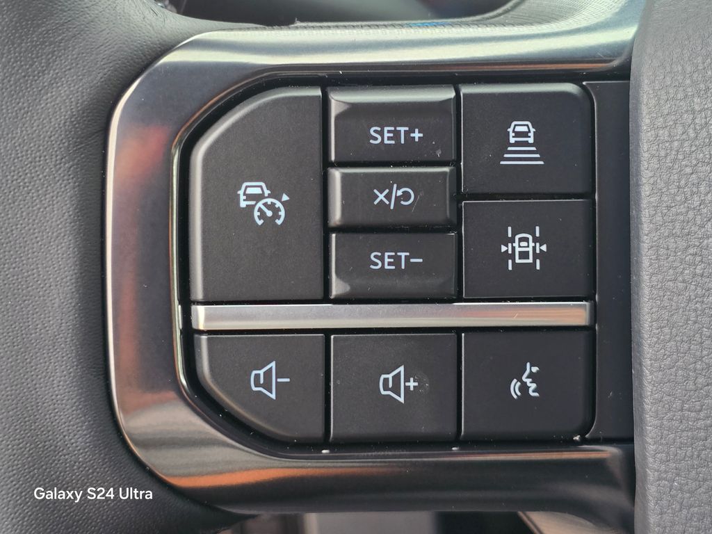 2026 Ford F-250 Super Duty Platinum - Photo 36
