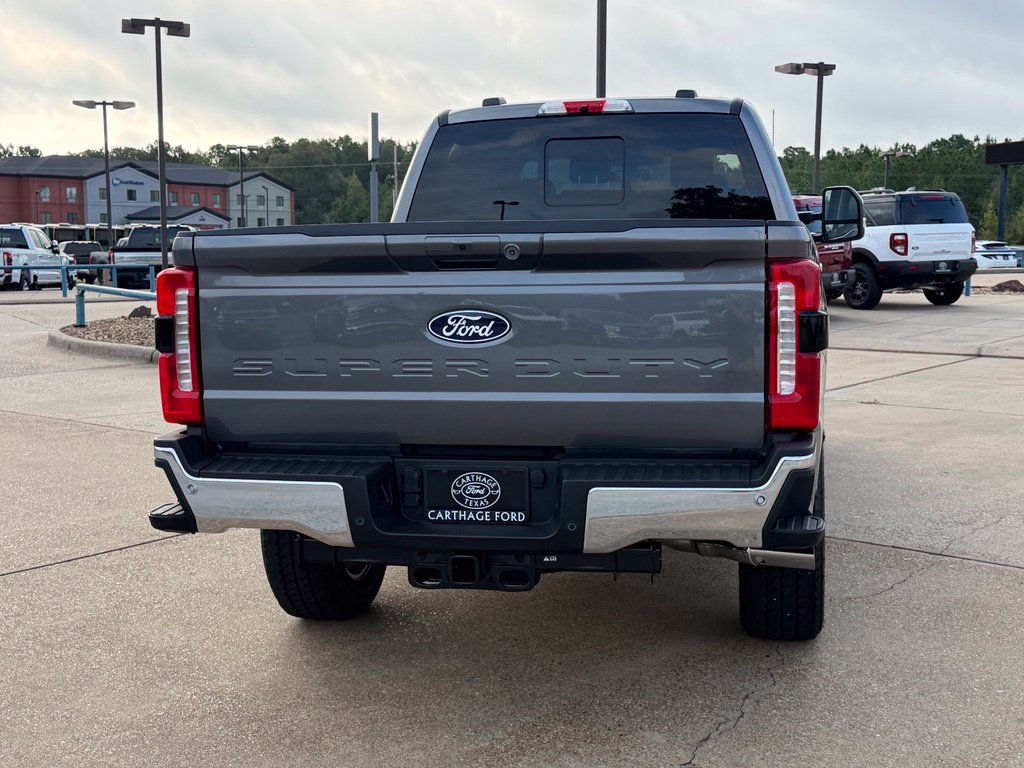 New 2027 Ford F-250SD Lariat Truck