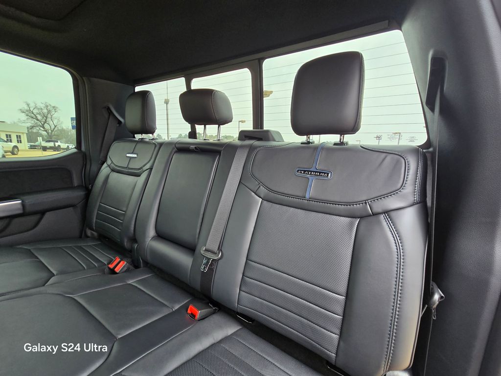 2026 Ford F-250 Super Duty Platinum - Photo 27