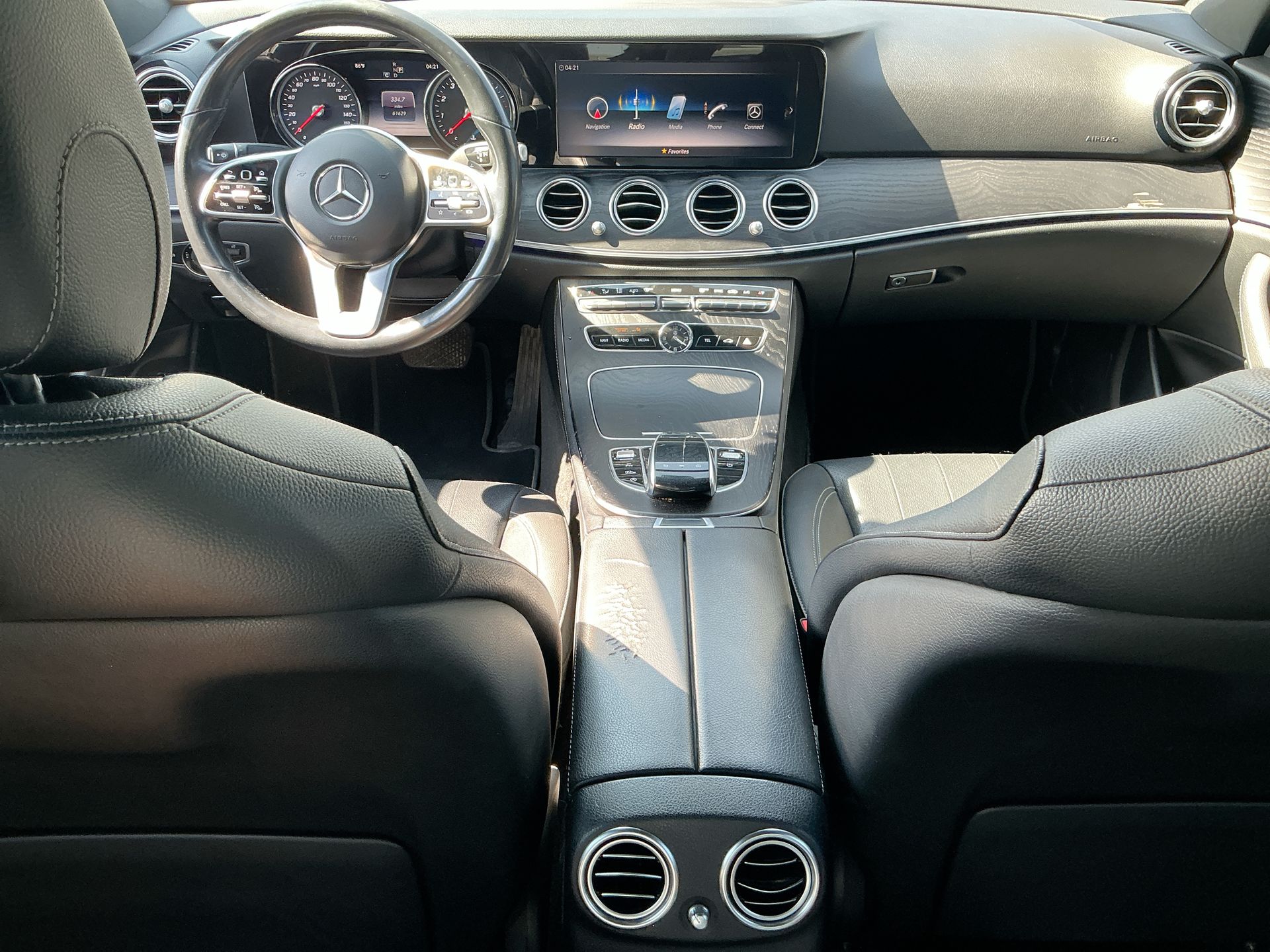 2019 Mercedes-Benz E-Class E300 - Photo 21