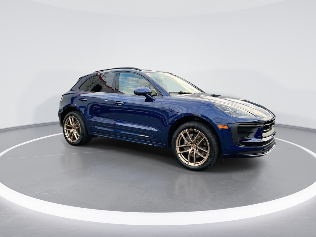 Used 2023 Porsche Macan AWD