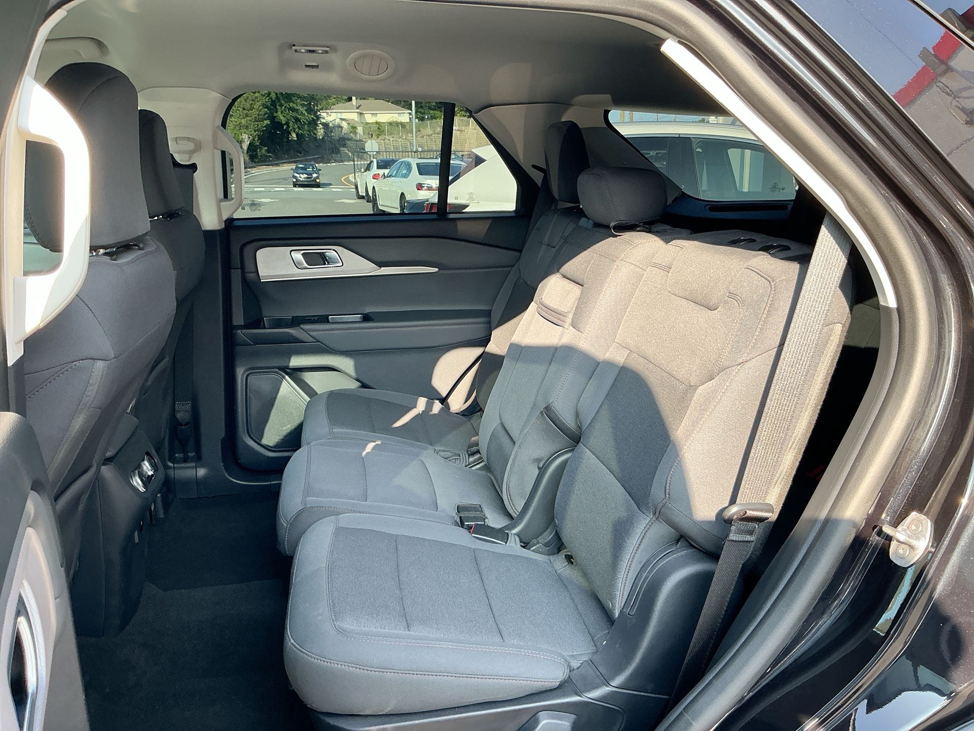 2025 Ford Explorer Active - Photo 23