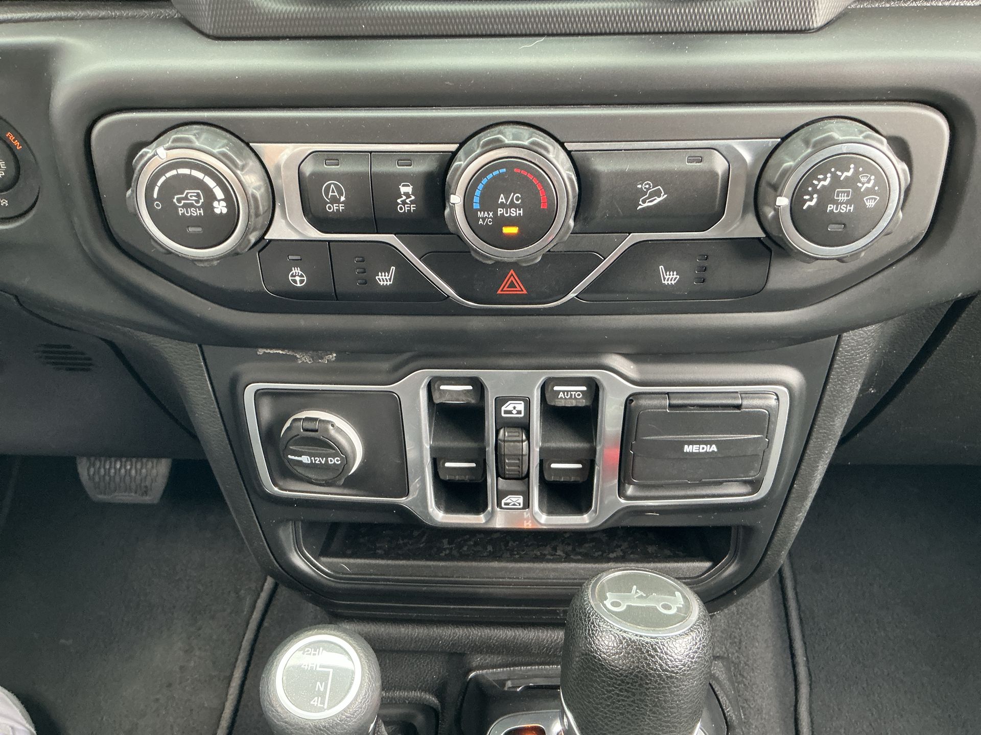 2018 Jeep All-New Wrangler Unlimited Sport S - Photo 19