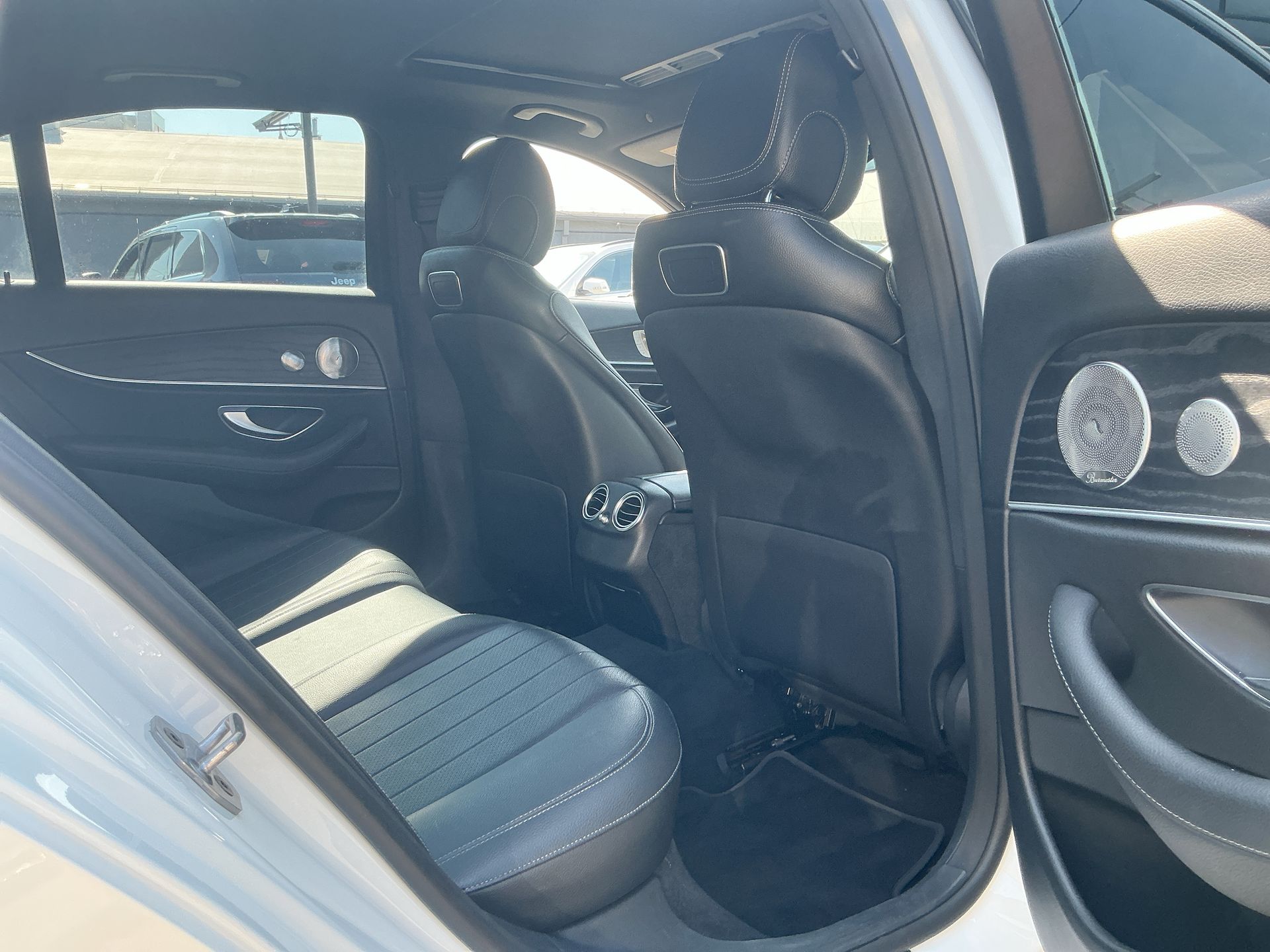 2019 Mercedes-Benz E-Class E300 - Photo 24