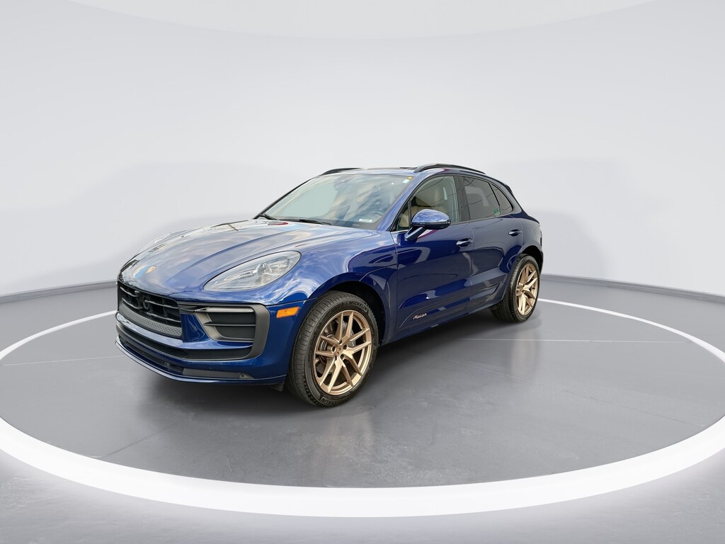 Used 2023 Porsche Macan AWD