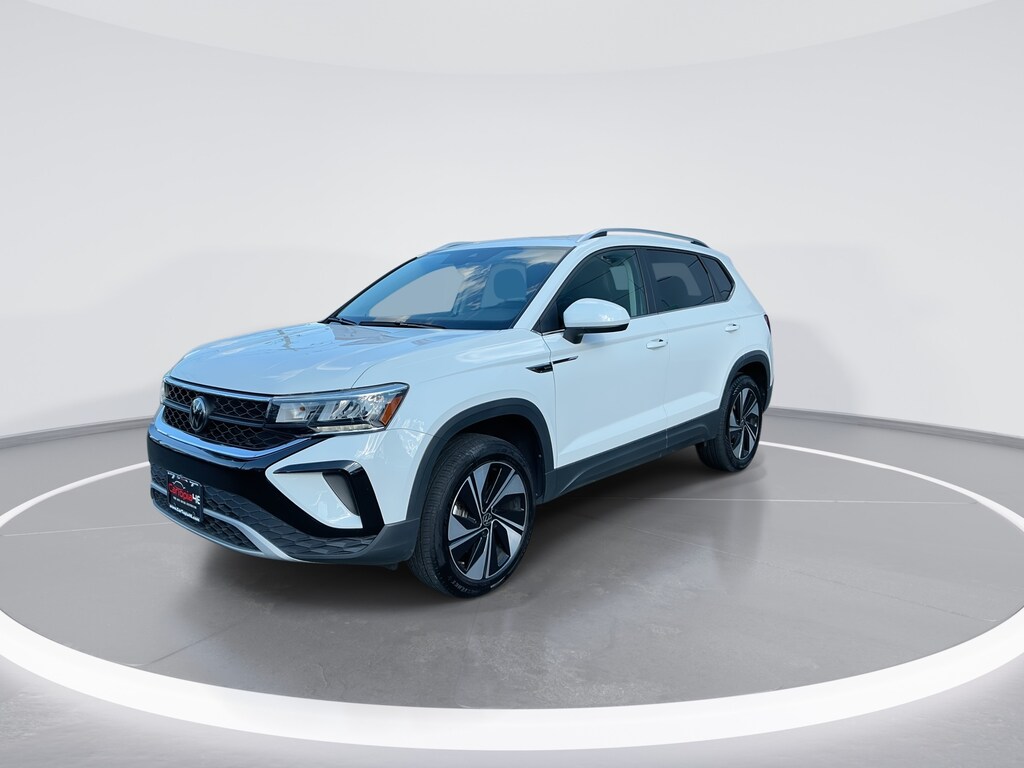 Used 2024 Volkswagen Taos SE SUV