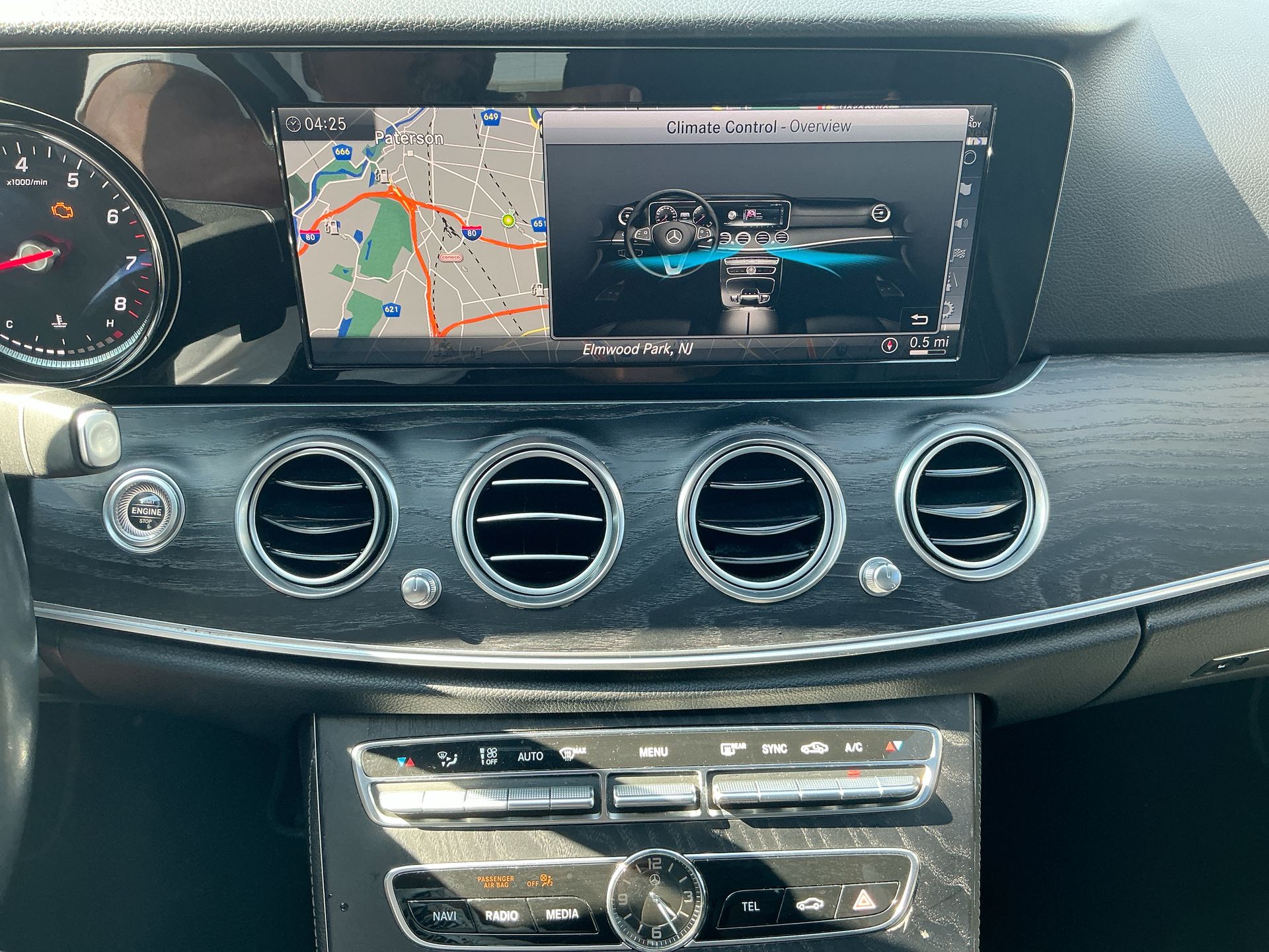 2019 Mercedes-Benz E-Class E300 - Photo 19