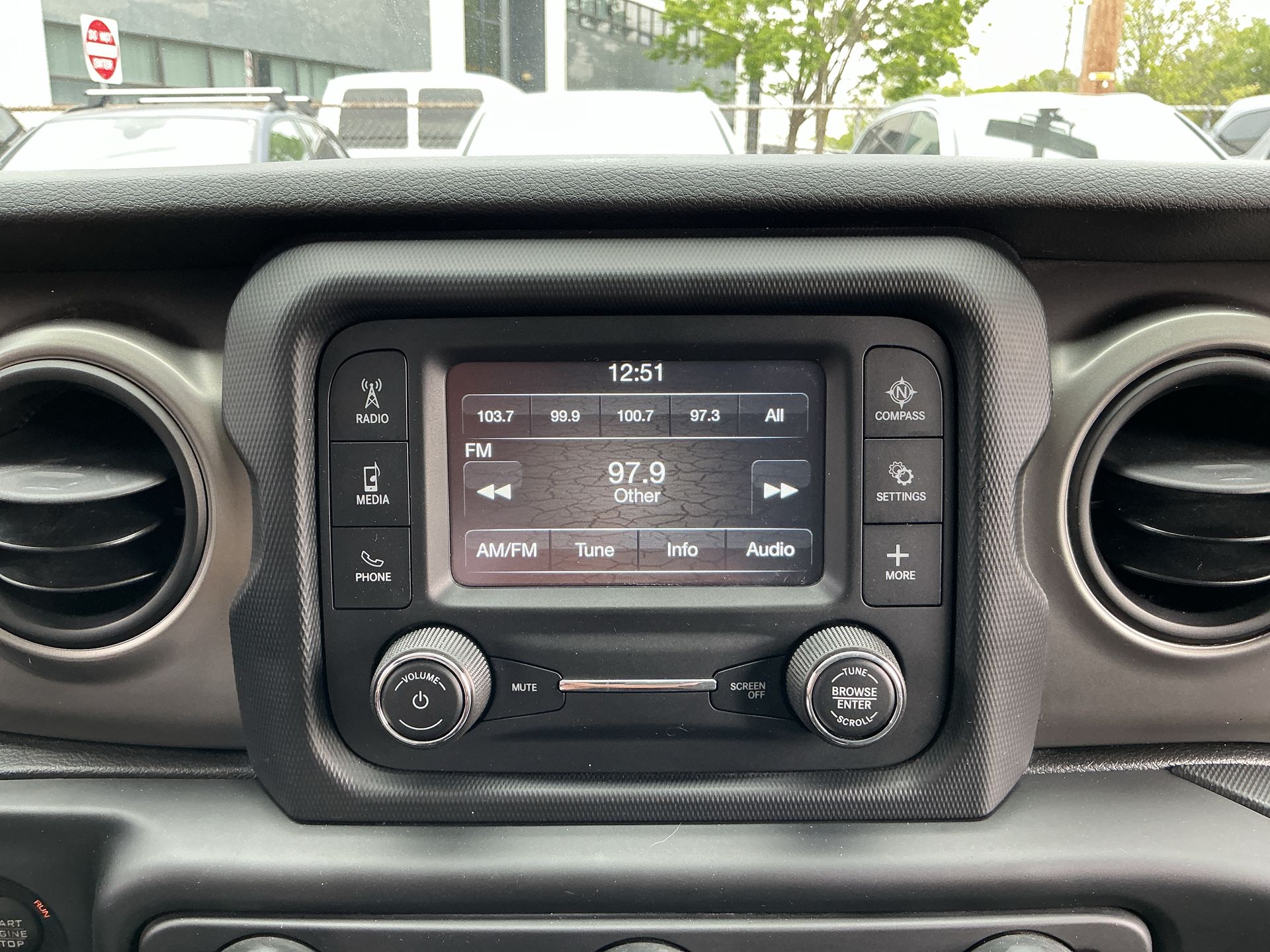 2018 Jeep All-New Wrangler Unlimited Sport S - Photo 16