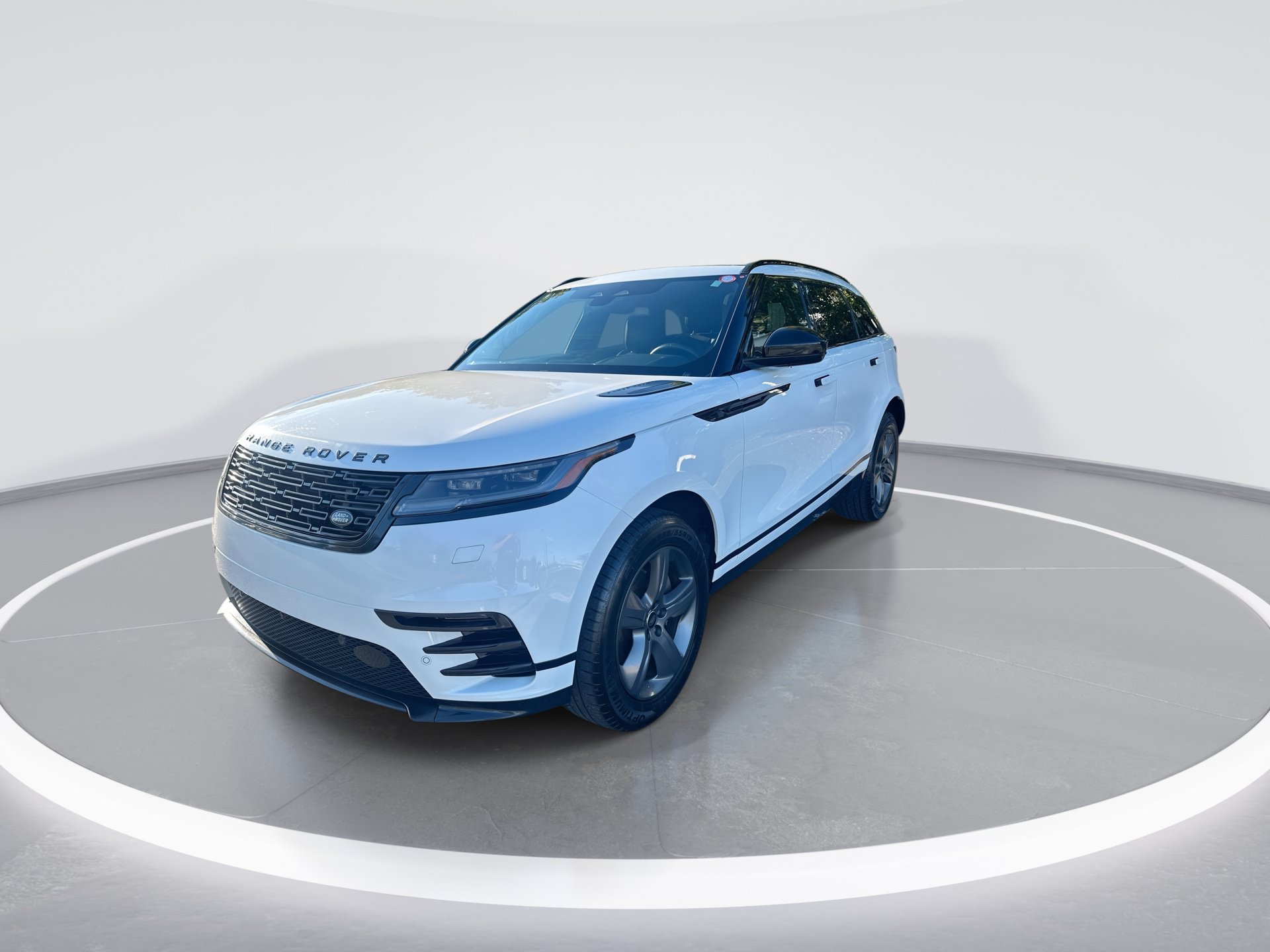 Used 2025 Land Rover Range Rover Velar Dynamic SE SUV