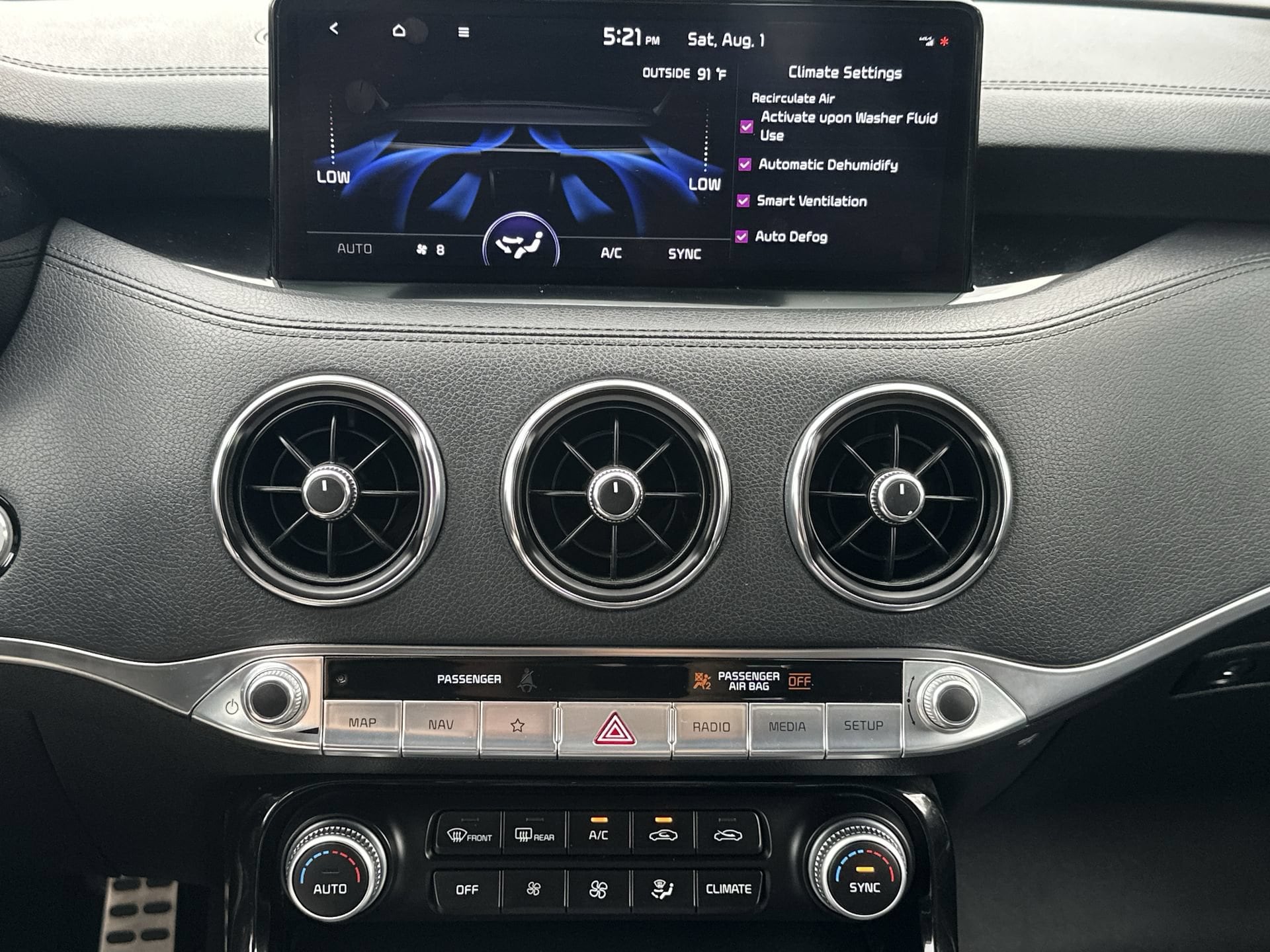 2023 Kia Stinger GT-Line - Photo 18