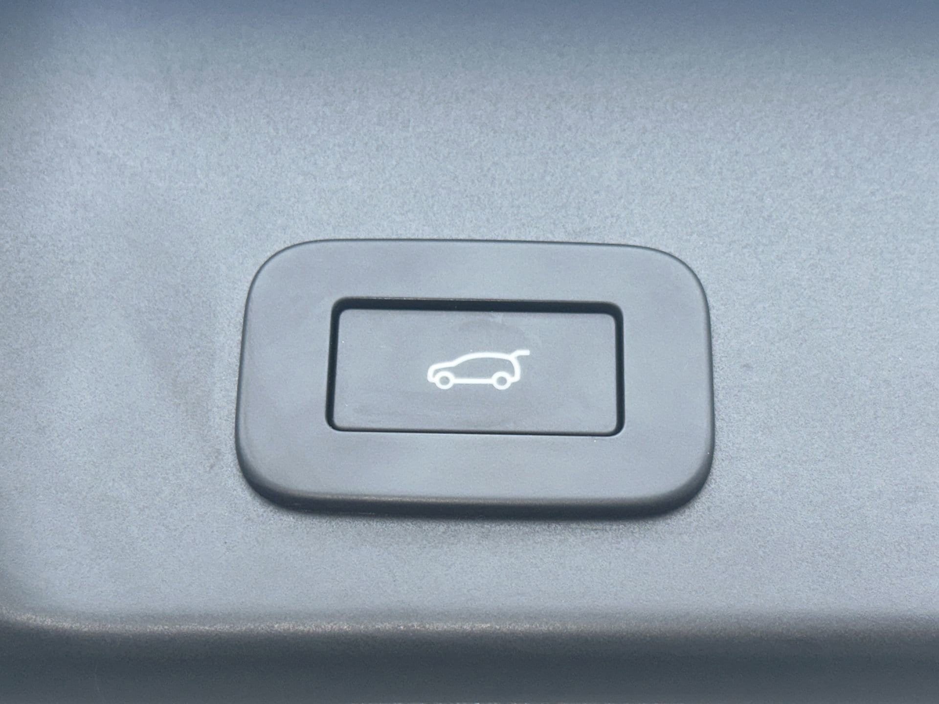 2024 Land Rover Range Rover Evoque Dynamic SE - Photo 23