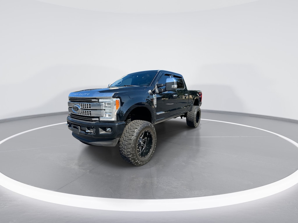 Used 2017 Ford F-350 Truck Crew Cab