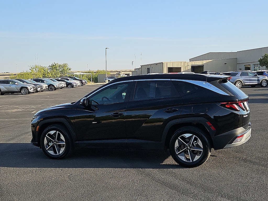 Certified 2025 Hyundai Tucson SEL Front-Wheel Drive